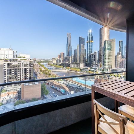 Aura2107, 2 Bedroom Apartment With Balcony, Stunning Yarra River And City Views Melbourne Bagian luar foto